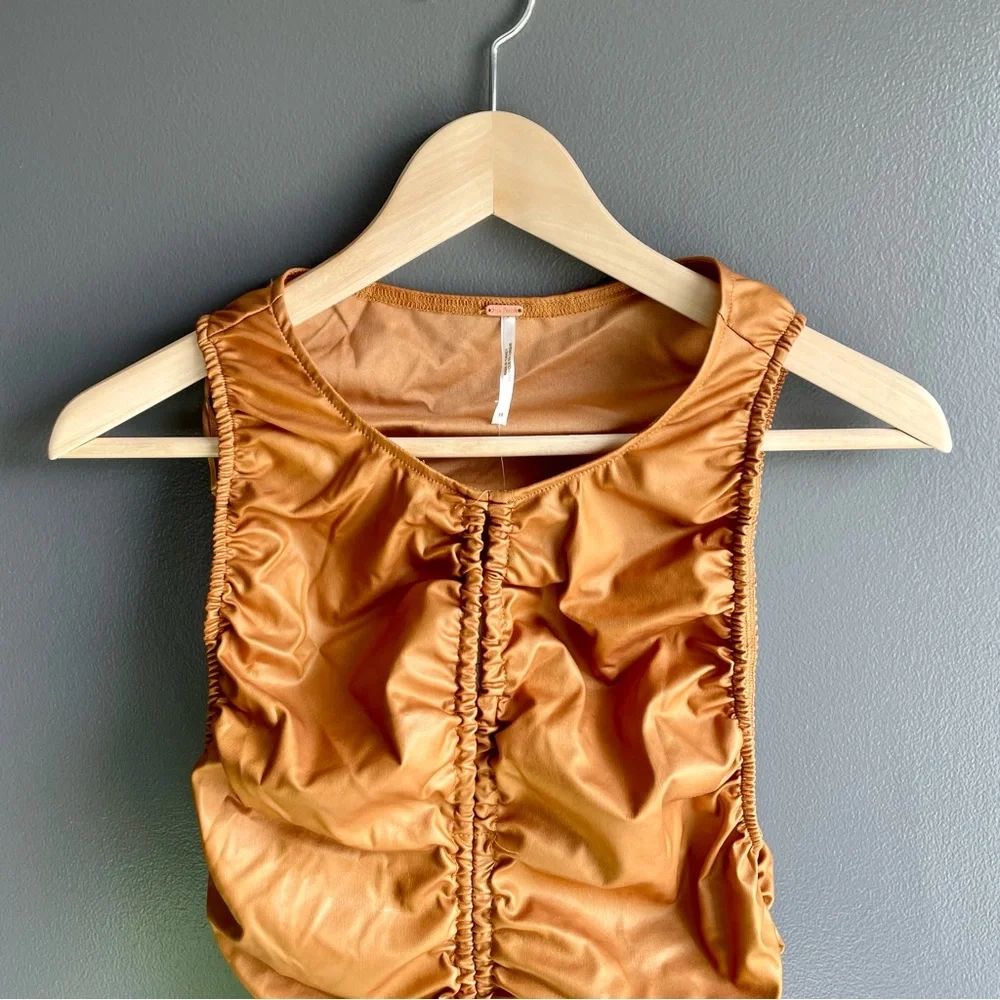 Free People Scrunched Tan Crop Tank Top Shirt Women - Picture 4 of 7